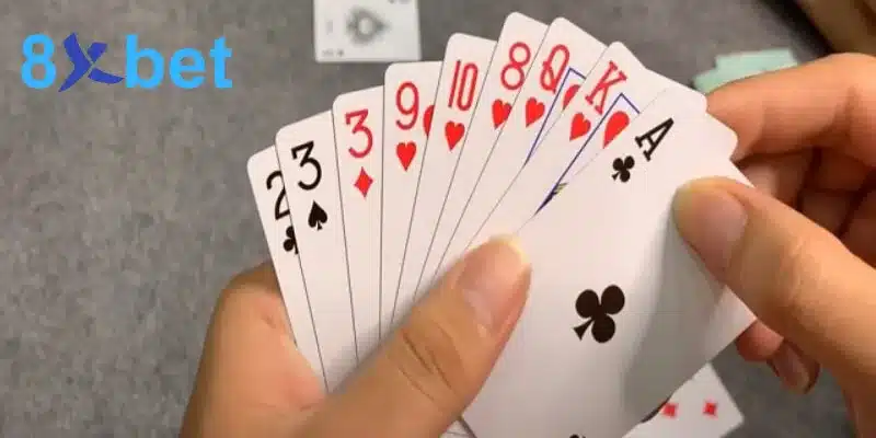 Cách Chơi Bài Phỏm Online Dễ Thắng Dành Cho Tân Thủ 2 Khái quát vài thông tin về game bài Phỏm tại 8XBET